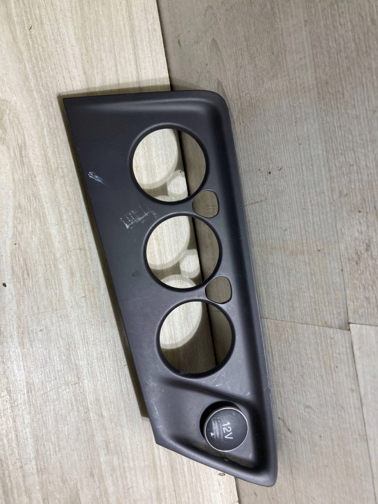 фото №1, Ford transit custom 2017 рамка разъём 12v,