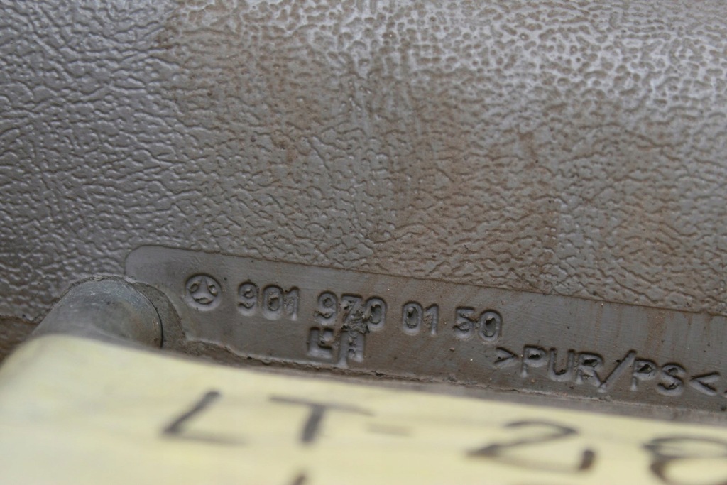 фото №5, Подголовник левый перед vw lt 28 35 46