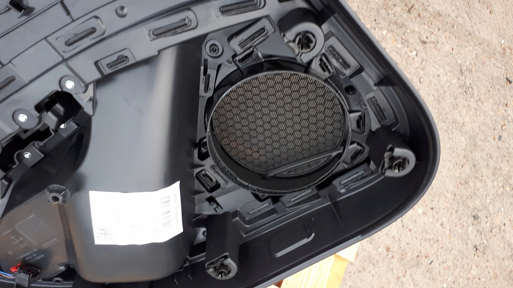 фото №10, A4 b9 lift обшивка оббивка двері правий задня