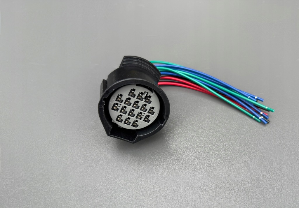 фото №1, Штекер лампы jaguar xe xf xj f-type led 16pin land rover evoque range