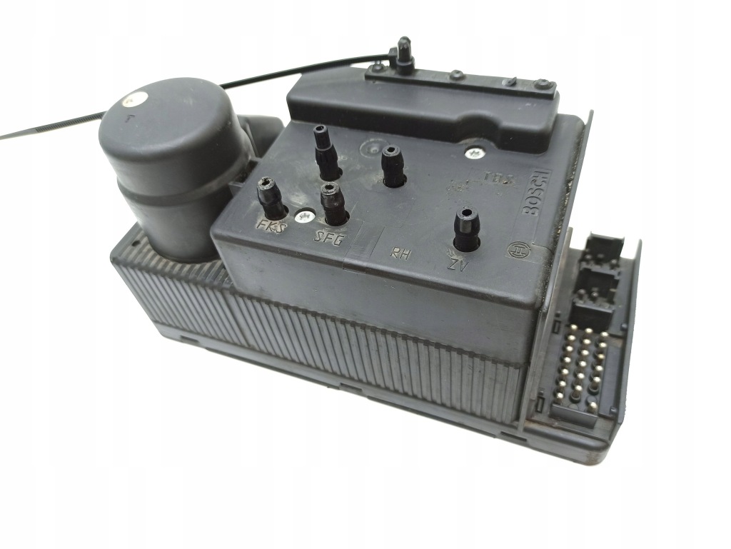 Помпа центрального замка задний  сторона правая mercedes-benz s w140 1408003148 Недорого