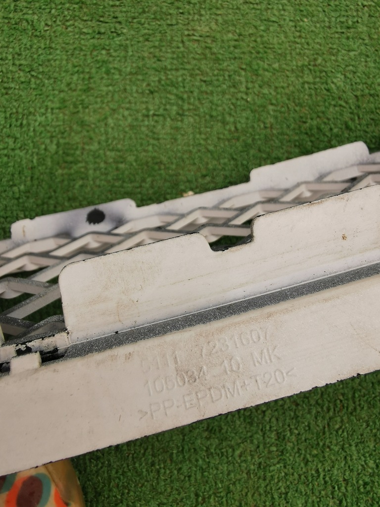 фото №11, Решітка середня бампера передній bmw x6 m e71