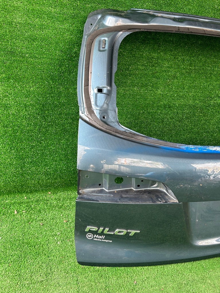 фото №8, Honda pilot 16- крышка багажника задняя задняя