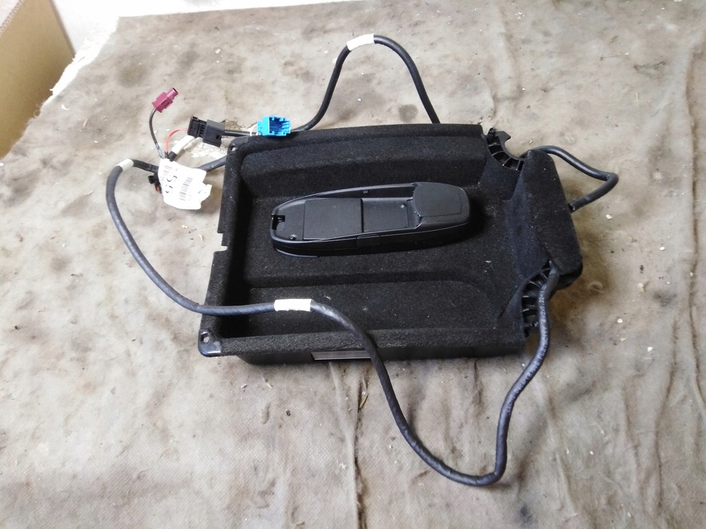 фото №1, Mercedes r w251 кронштейн основание телефона eur 09r