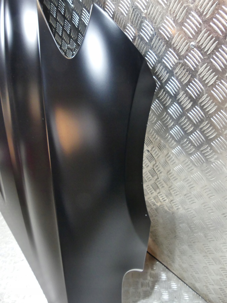 фото №9, Aston martin dbx капот крышка двигателя czarna / оригинал