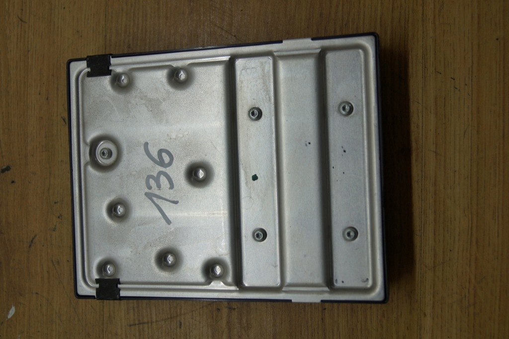 фото №1, Модуль комфорта audi оригинальный номер 8k0907279d