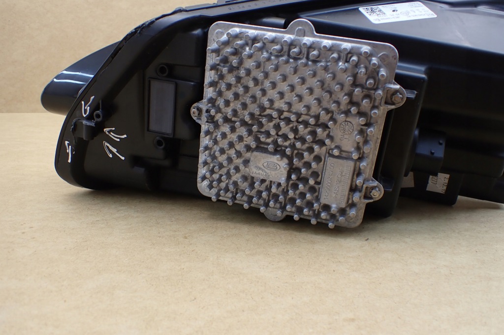 Фара правый  led jaguar e-pace j9c3-13w029-ec европа 2017-2020 Доставка