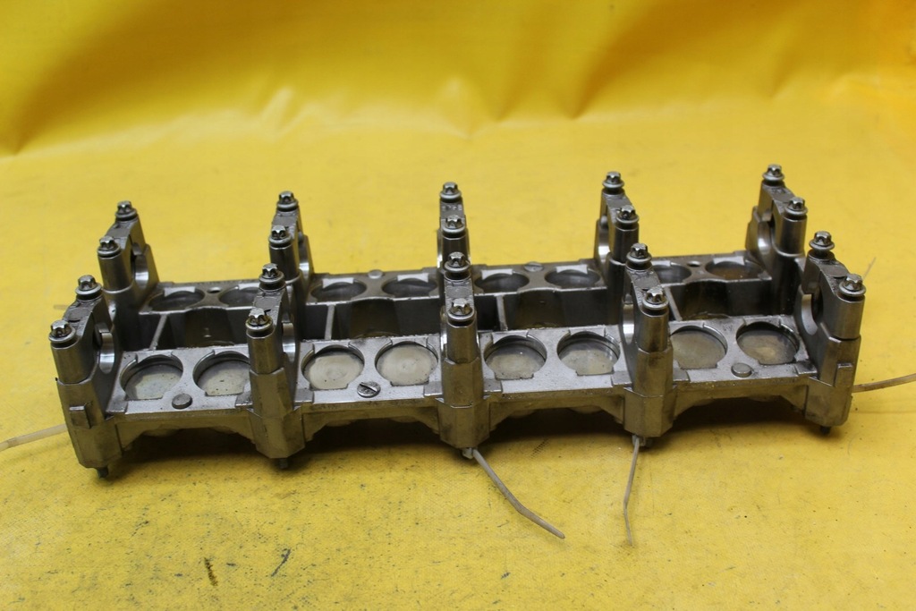 фото №2, Основа валів розподільного валу w210 2.2 cdi r6110160304