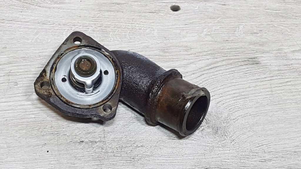 фото №1, Корпус термостата термостат daf 45 55 lf euro 3