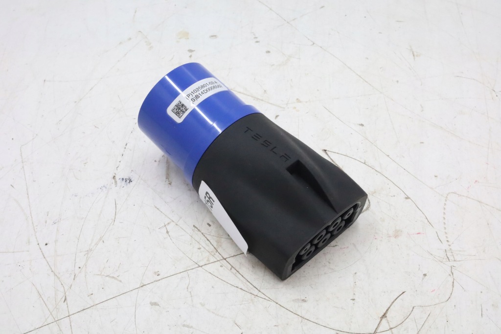 фото №1, Адаптер зарядний пристрій зарядний пристрій tesla model s 2015r 1025801-02-a