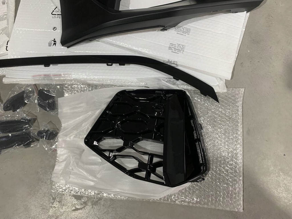 фото №8, Бампер перед audi a3 na rs3 look 8y 2021- 4 pdc audi performance