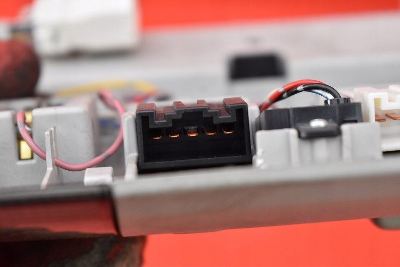 фото №11, Лампа освещение салона перед vc12-083 subaru outback 4 iv 09-12