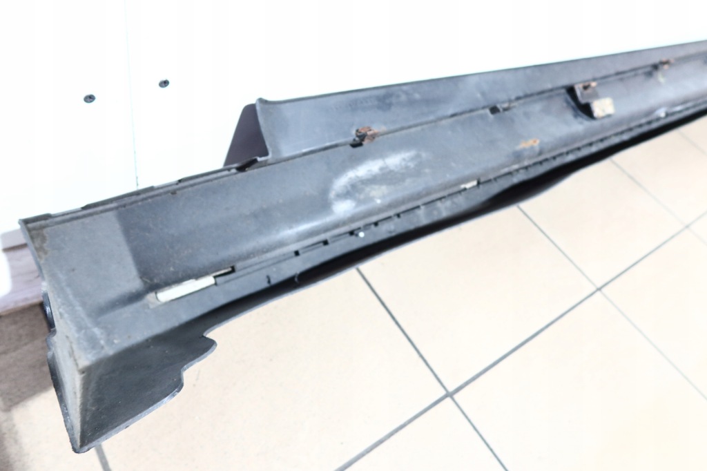 Mercedes w164 ml молдинг подножка вход порог накладка 1646901075 правая Недорого