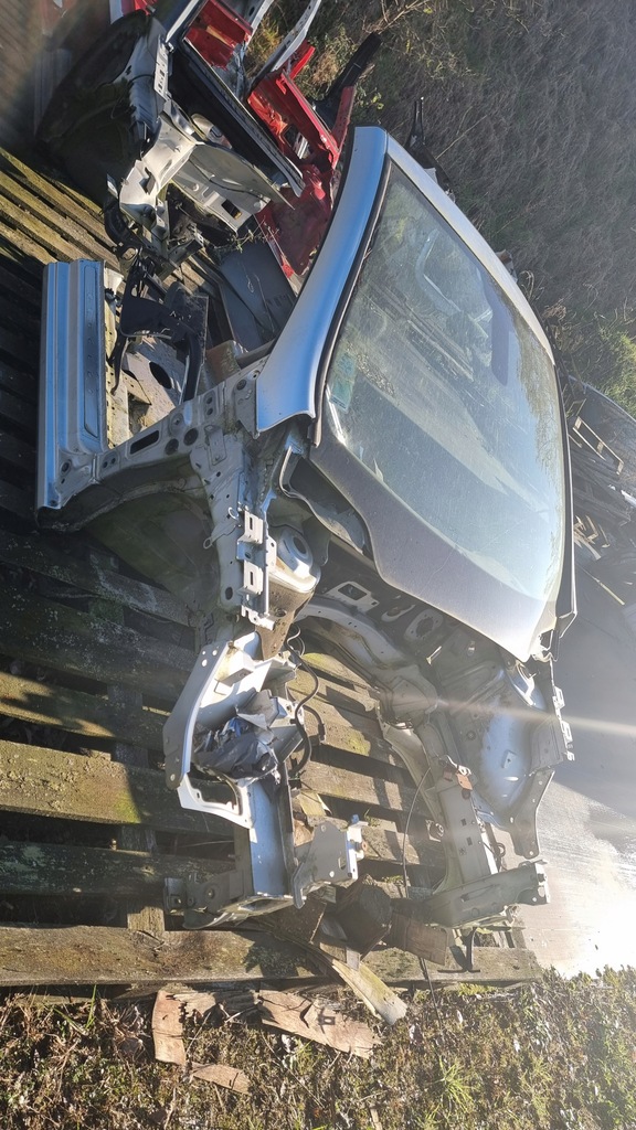 фото №1, Четверть правая левая блок двигателя peugeot 308cc перед