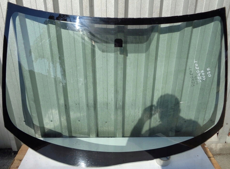 фото №1, Peugeot 4007 09 r стекло лобовое перед europa