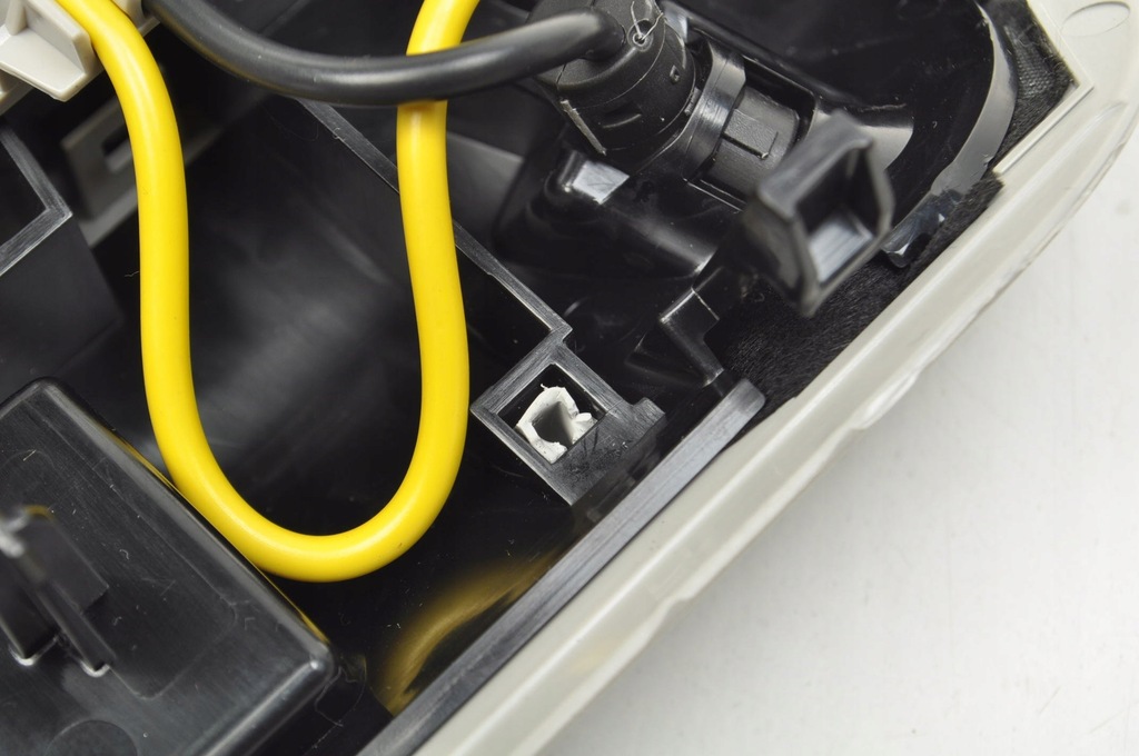 фото №7, Volkswagen tiguan iii освітлення лампа кабіни салону 571959561 5e3868837