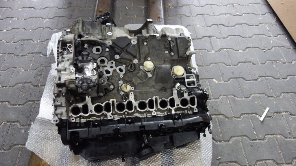 фото №1, Bmw 7 g11 4.0d двигатель блок двигателя b57d30b
