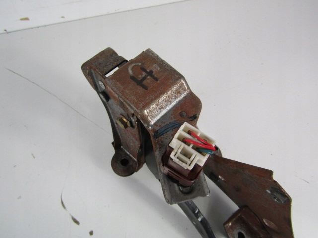 Купити Nissan note 1 e11 педаль гальма механічна коробка передач 06-08 5d 1.5dci