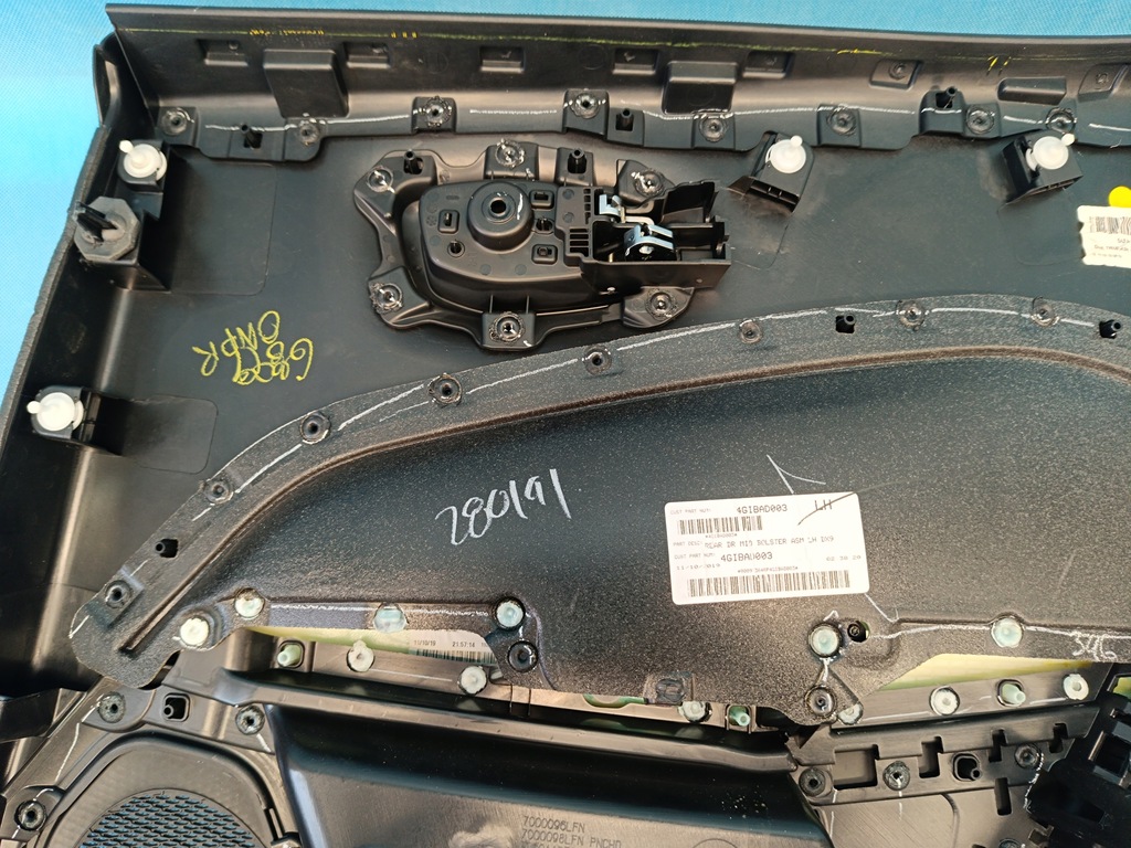 фото №11, Jeep compass 2 ii 2.4 pb 182km 4x4 2020 r обшивка оббивка двері лівий задня