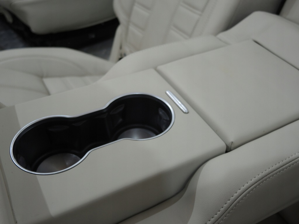 фото №12, Сидіння заднє сидіння з підігрівом вентильовані обшивки шкіра range rover sport l494