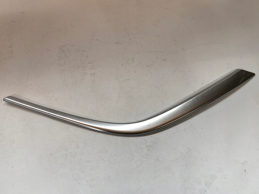 фото №1, Scania s, 7 - накладки решітка верхньої права ładna