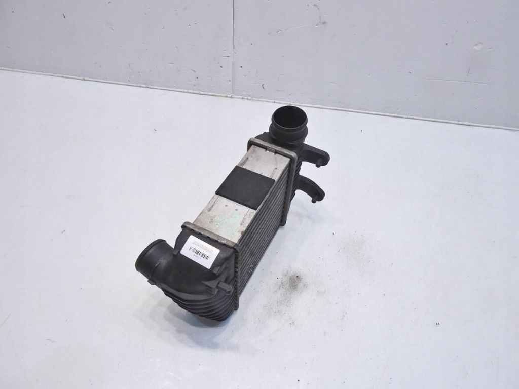 Радиатор интеркулер правая audi a6 c6 2.7 tdi 4f0145806p с Разборки