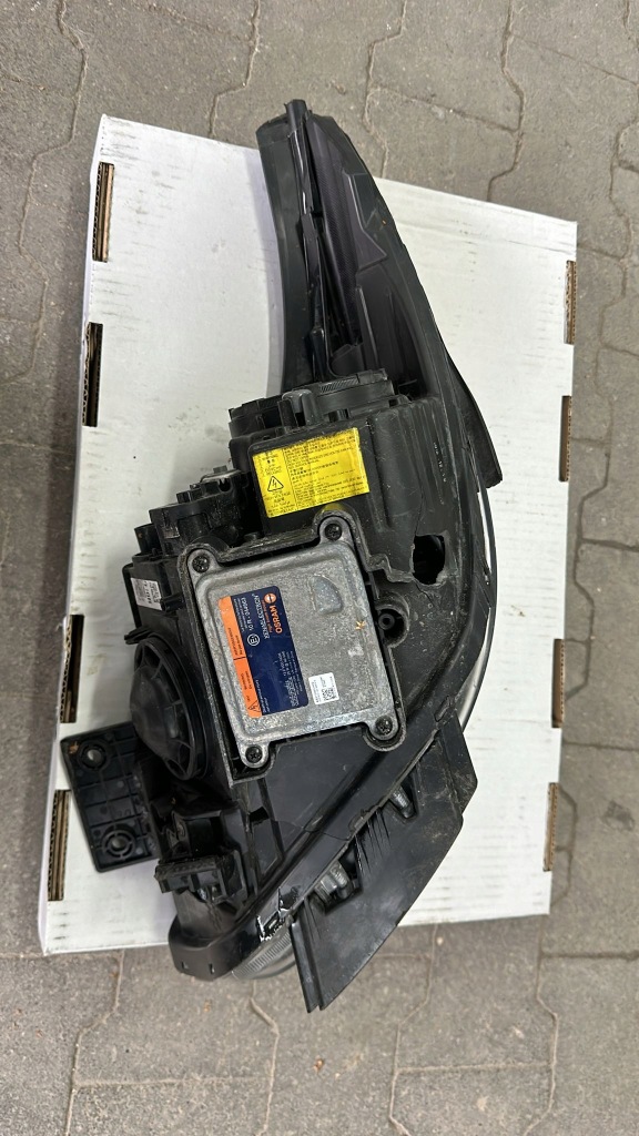 фото №3, Kia niro 2018- лампа правая передняя перед