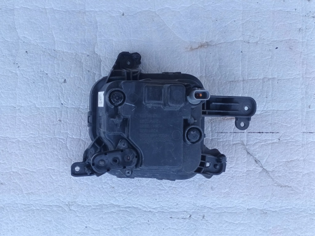 фото №4, Противотуманная фара led правый перед kia optima iv drl передний