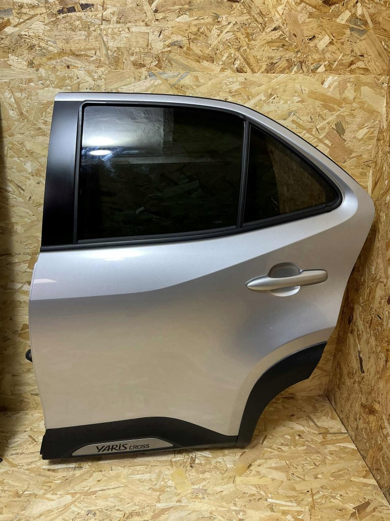 фото №11, Повний двері ліва перед + задня задні toyota yaris cross 24r 1l0 оригінал