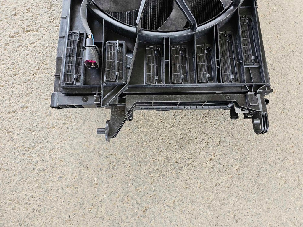 фото №8, Комплект радіатор audi q8 e-tron 50 4ke q8 e tron 4ke audi q8 e-tron 55 4ke