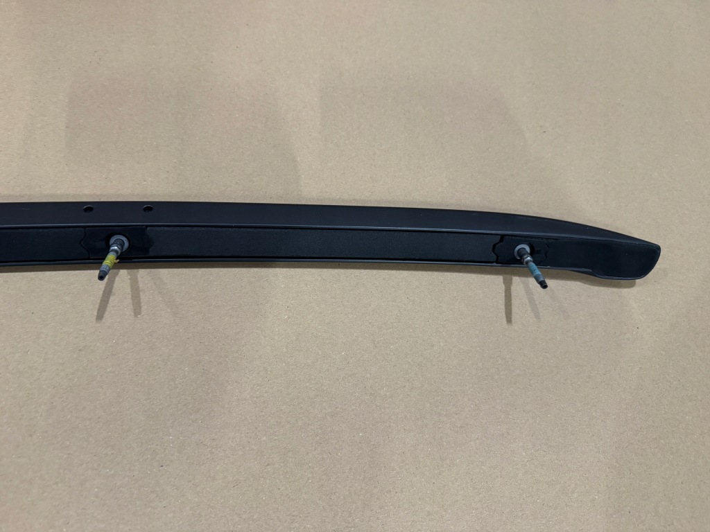 Audi e-tron q8 4k4 sportback рейлинги кровельные 4k4860021 4k4860022 1p9 77km Цена