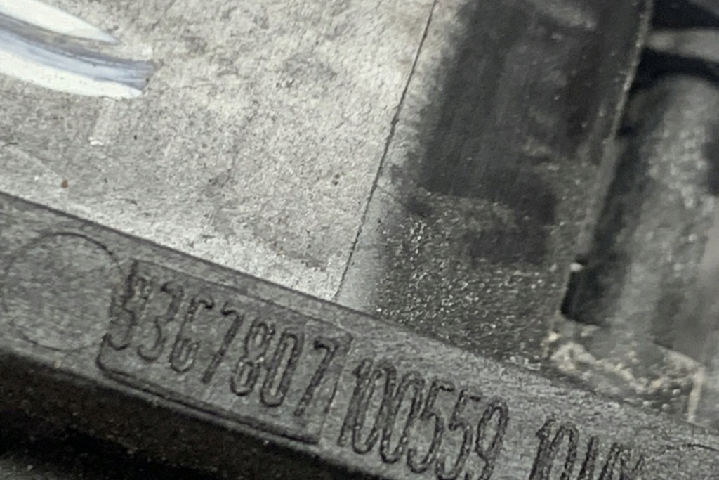 Клемма аккумулятор bmw x5 f15, f85 9367807 3.0l дизель 190kw 2015 Доставка