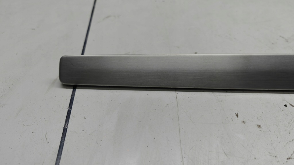 Декоративна молдинг декоративна панелі mercerdes w251 r klasa a2516800571 a2516800671 в Україні