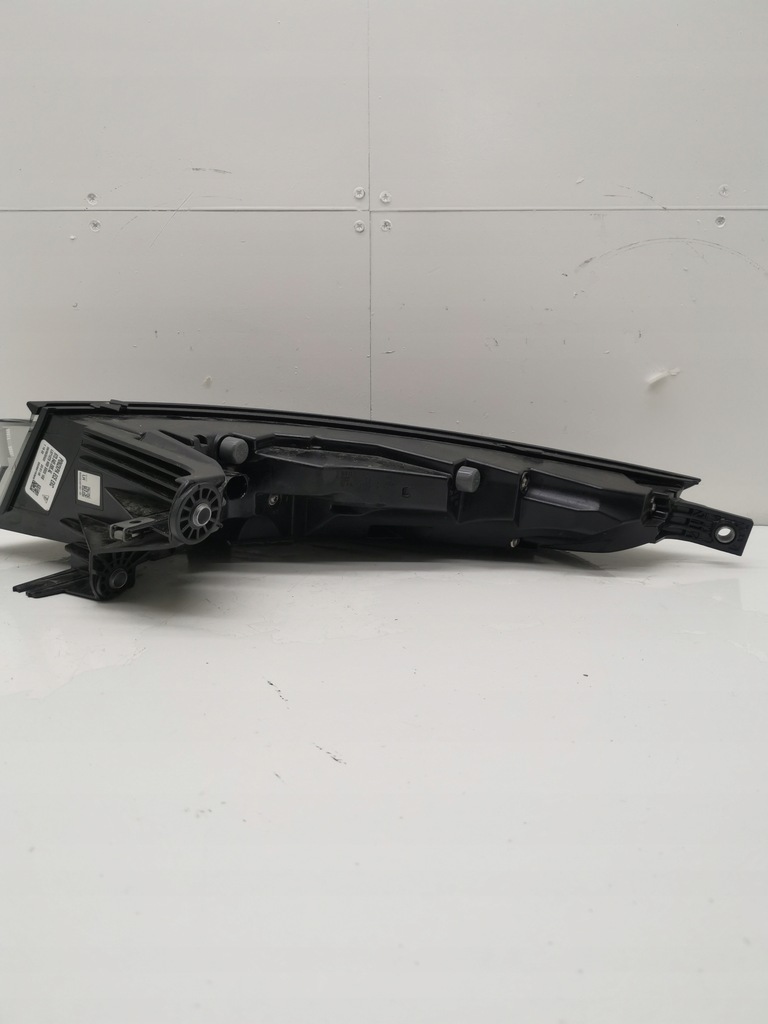 фото №6, Лампа задняя левая porsche panamera 973945095al