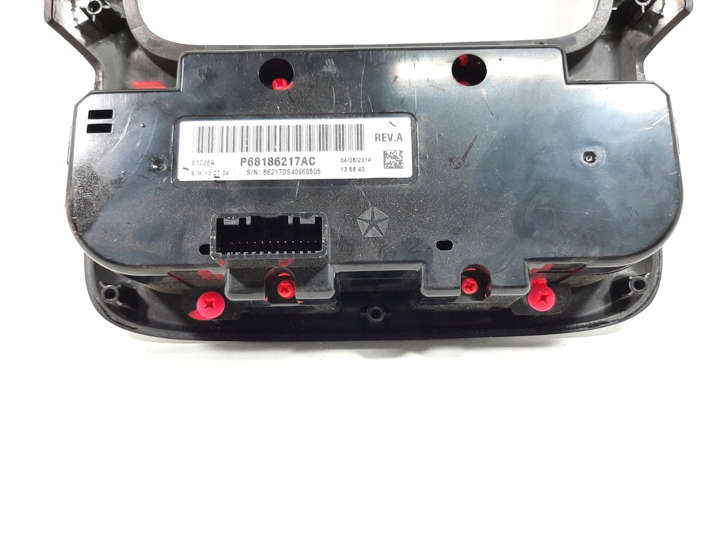 фото №10, Dodge ram 1500 14r панель обдув рамка p68186217ac