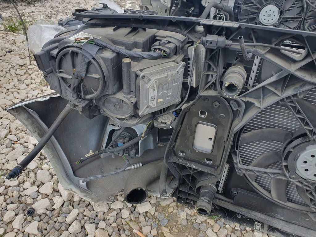 фото №5, Audi a4 b8 pas передний перед комплект бампер лампы