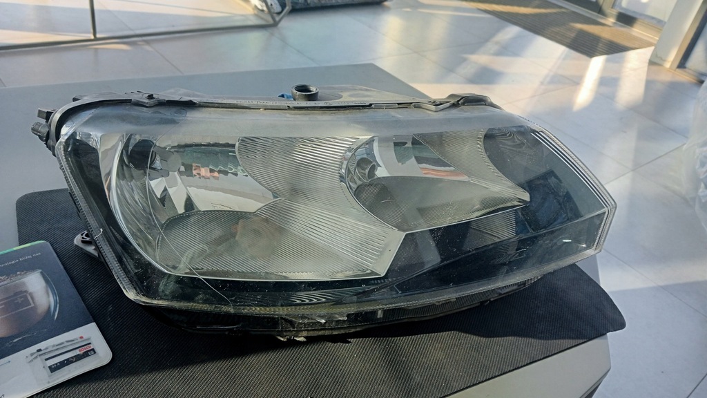 фото №1, Skoda rapid 5jb941016 лампа права