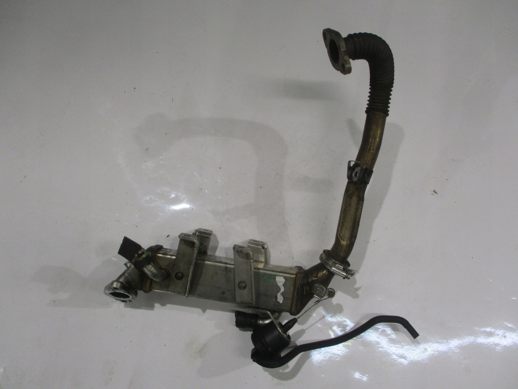 фото №1, Радиатор радиатор выхлопных газов egr трубка qashqai j10 2.0 dci 8200719993