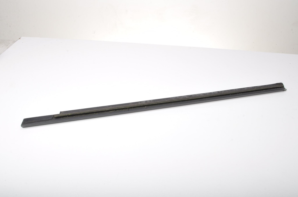 фото №8, Maserati ghibli iii молдинг дверь правая перед