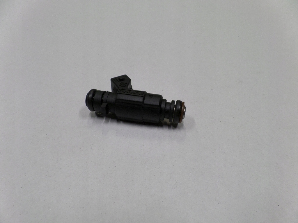 Купити Mercedes clk w208 320b форсунка a1120780049