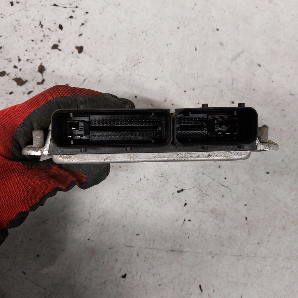 фото №8, Skoda octavia i 1 блок управления двигателя bosch 0281010127 038996012f