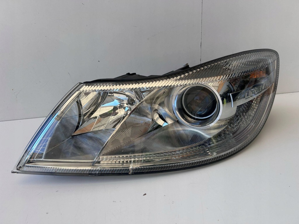 фото №1, Skoda octavia ii lift лампа левая перед 1z1941015 f оригинал