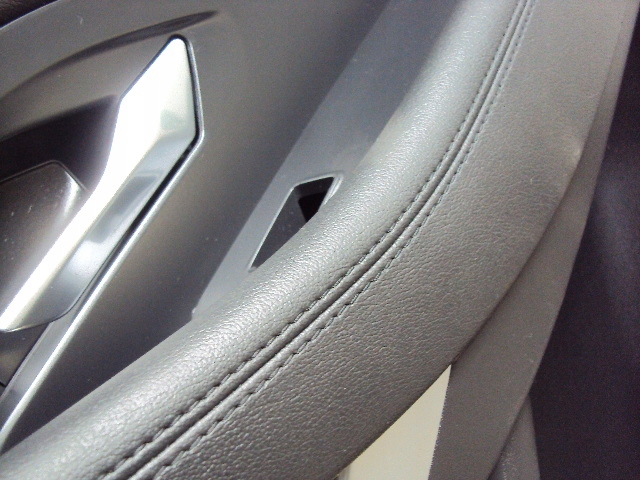 фото №4, Обивка дверь правый задняя jaguar e-pace 2017-