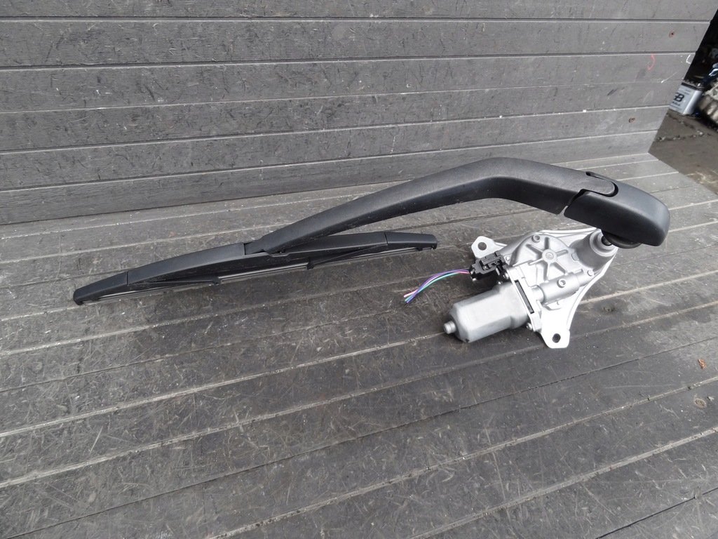 фото №1, Mitsubishi space star 2018 lift моторчик рычаг дворники задняя оригинал
