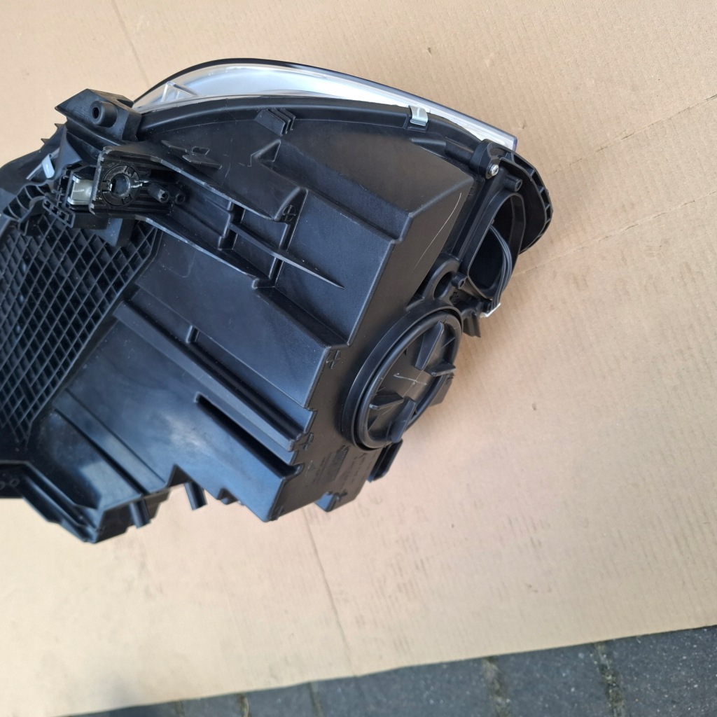 Лампа передняя левая адаптивный led bmw x5 f15 x6 f16 f85 f86 рестайлинг  lci 7442647 Недорого