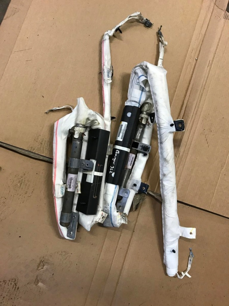 фото №1, Dodge charger 2015- шторка безопасности левая подушка безопасности