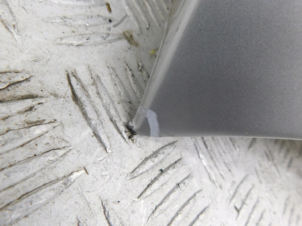 фото №12, Капот крышка двигателя - bmw 1 e81 e82 e87 e88 lci 04-11 titansilber