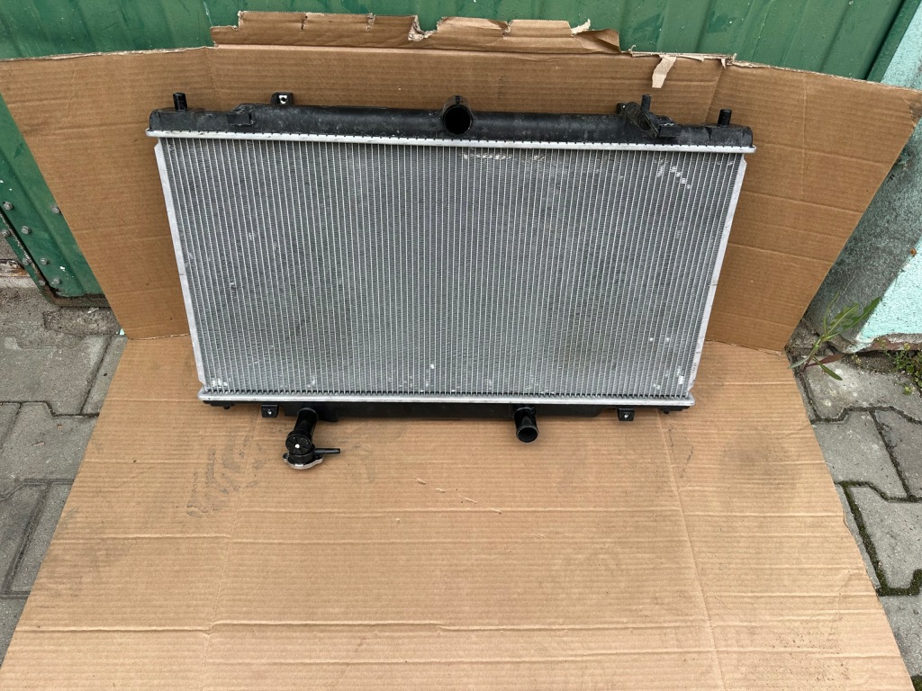 Mazda 3 рестайлинг  13-18 радиатор воды 2.0 бензин в Украине