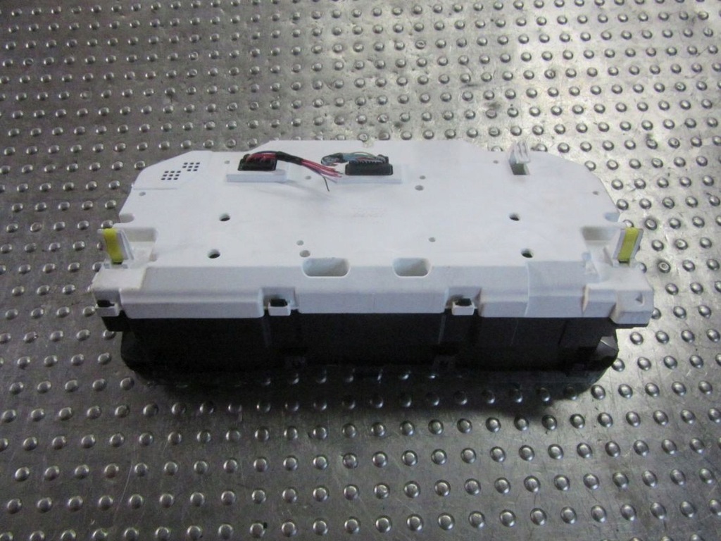 фото №6, Toyota highlander iii 3.5i счетчик приборы europa