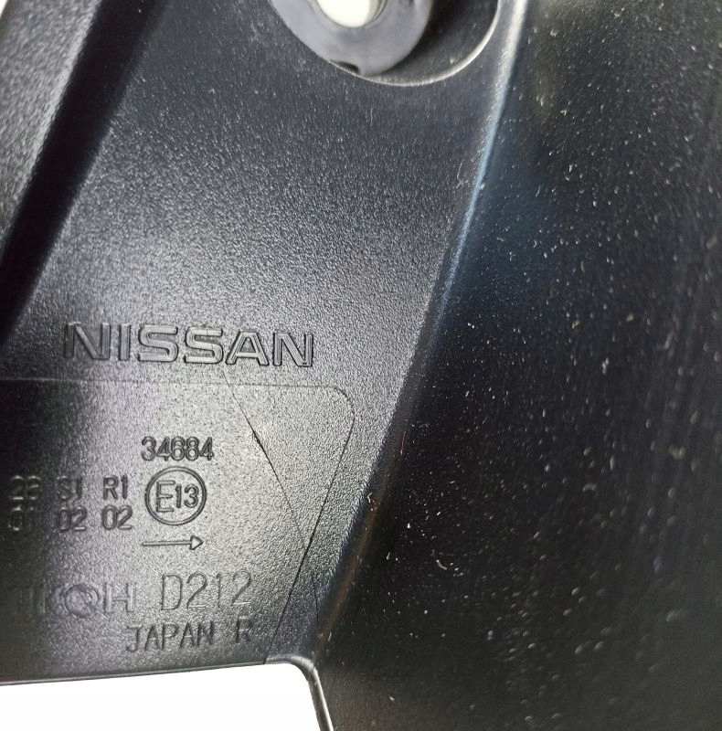 фото №11, Nissan leaf ii 17- лампа задняя правая оригинал